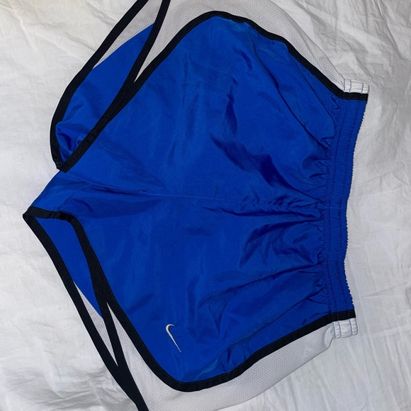 Nike Running Shorts - Picture 1 of 4
